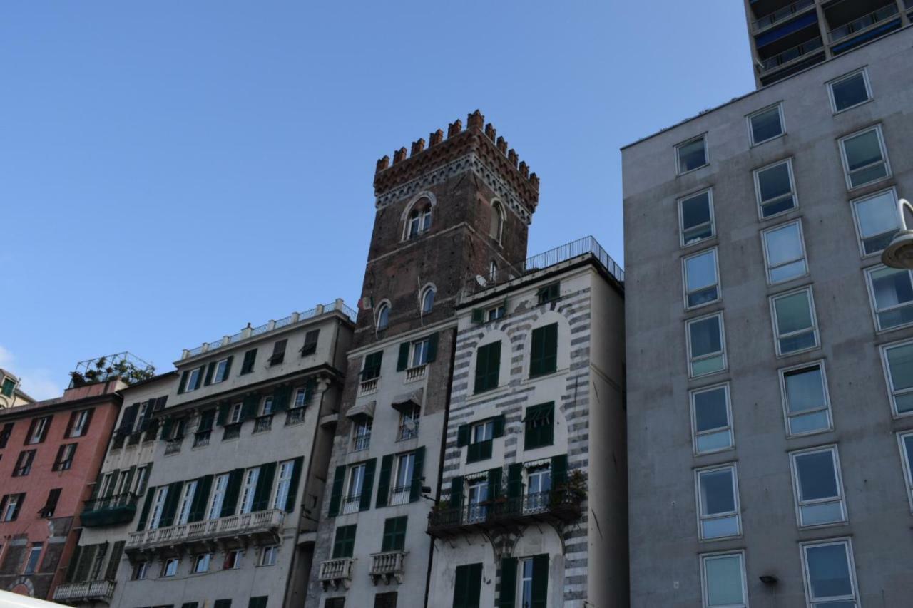 Old Port Apartment 4 Beds เจนัว ภายนอก รูปภาพ