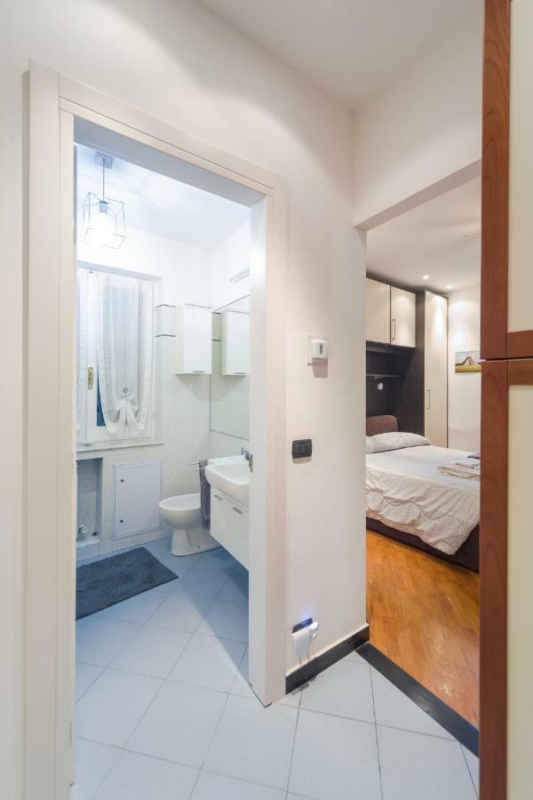 Old Port Apartment 4 Beds เจนัว ภายนอก รูปภาพ