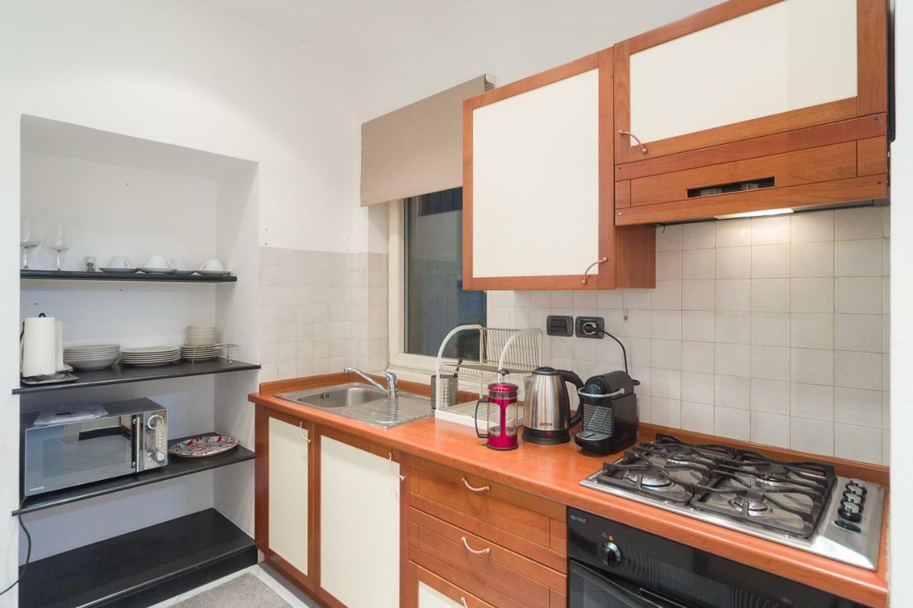 Old Port Apartment 4 Beds เจนัว ภายนอก รูปภาพ