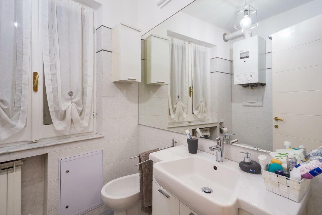 Old Port Apartment 4 Beds เจนัว ภายนอก รูปภาพ