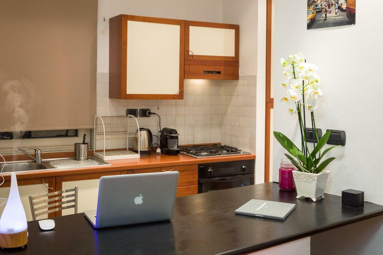 Old Port Apartment 4 Beds เจนัว ภายนอก รูปภาพ
